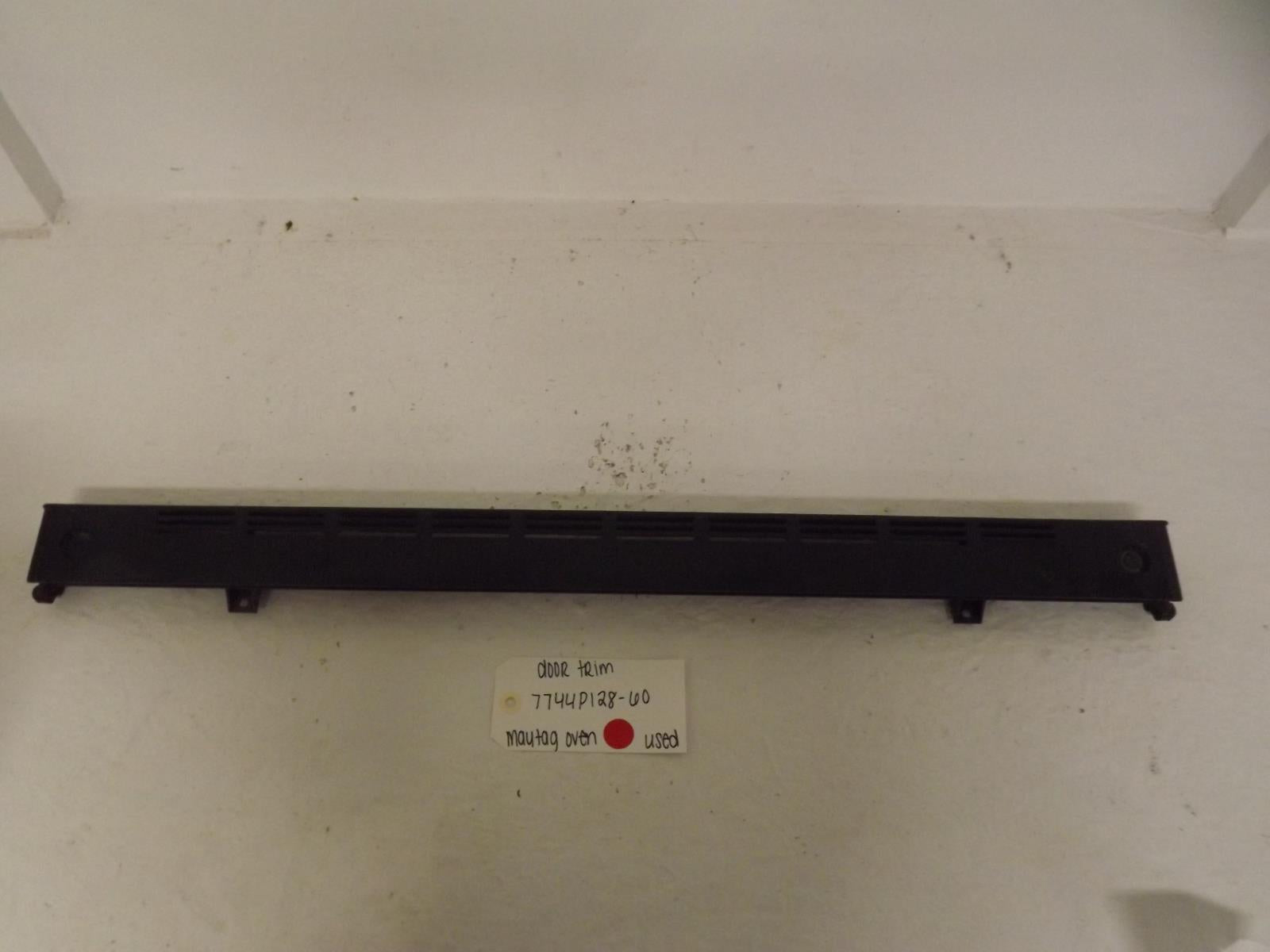 Maytag Oven 7744P128-60 Door Trim Used Maytag Oven 7744P128-60 Door Trim Used